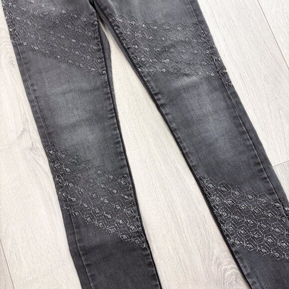 Brockenbow Womens Size 26 Grey Embroidered Skinny Jeans Emma Medium Waist - Picture 4 of 9